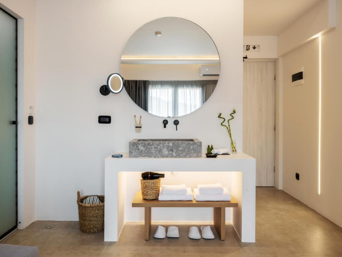 Neapolis 21 Suites, Premium Key Collection Скиатос Екстериор снимка